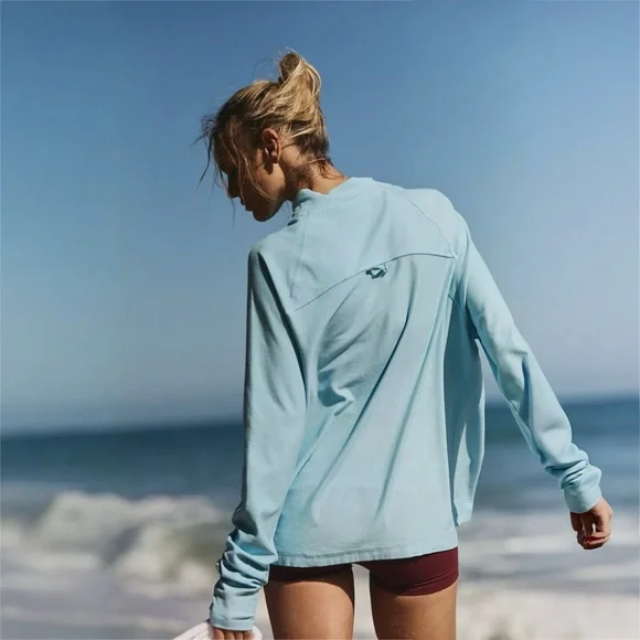 NWT Free People Movement Restoration Layer
Color: Bright Blue - Picture 3 of 11